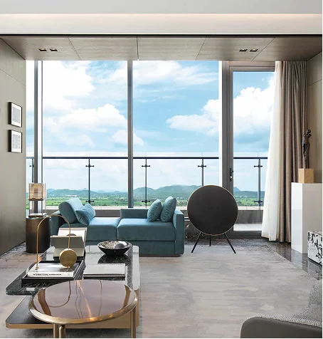 Raheja Vistas  Clubhouse